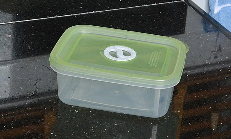 Transparent Vacuum Fresh Box/ Food Container/Storage Box for Food, Freshness Preservation Food Keeper Box